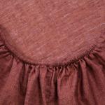 Olivier Desforges - Drap housse en satin de coton lavé rouge, Coeur Vaillant