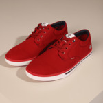 Tennis en toile rouge