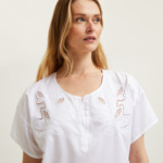 Laurence Tavernier - Chemise de nuit courte en satin, Hawai