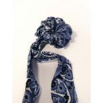 Chouchou avec foulard ruban imprimé