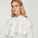 Chemise en soie à volants