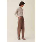 Jean Luc mom taupe