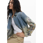 Veste en jean à fleurs