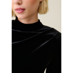 Top cintré velours noir