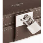 Petite boite à bijoux en cuir