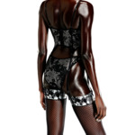 Lingerie en résille métallisée