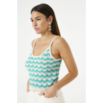 Women Top Green
