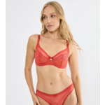 Soutien-gorge avec armatures