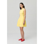 Robe courte patineuse fine maille