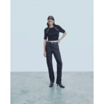 Top Manches Courtes Ouvertures et Broderies