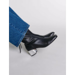 Bottines en cuir à bout carré