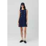 Robe courte ajustée