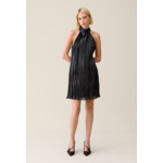 Robe courte plissée argentée