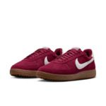 WMNS NIKE FIELD GENERAL