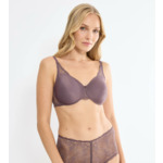 Soutien-gorge avec armatures minimizer