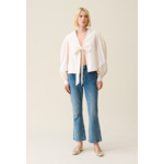 Blouse col V à nouer