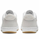 WMNS NIKE COURT VINTAGE PRM