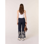 Pantalon avec détails crochet