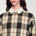 Chemise à carreaux et col bijou