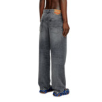 Relaxed Jeans - 21 D-Macro