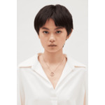 Collier pendentif monogramme