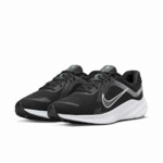 NIKE QUEST 5