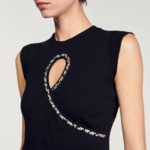 Débardeur court à découpe strassée