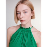 Robe longue satinée plissée