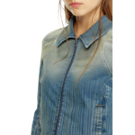 Veste cropped en denim léger strié
