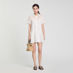 Robe courte à détails dentelle