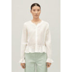 Chemise basque volantée écrue