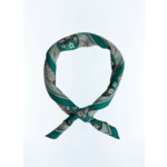 Bandana en laine et soie à motif