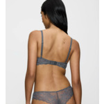 Soutien gorge avec armatures et coques