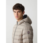 Doudoune sportive avec capuche fixe