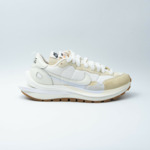 Nike Vaporwaffle sacai Sail Gum