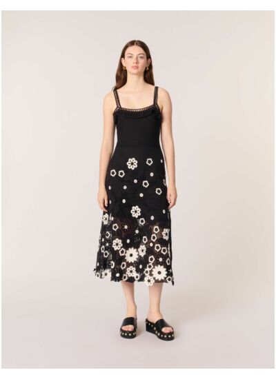 Robe longue en crochet floral