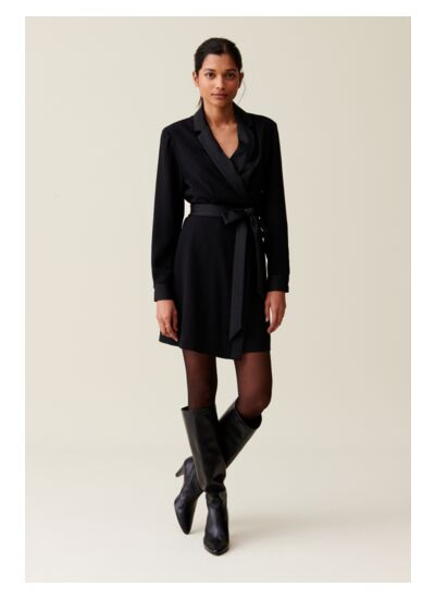 Robe cache-cœur col tailleur