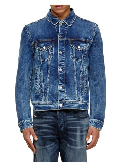 Outerwear & Jackets