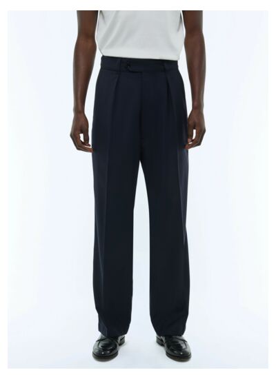Pantalon large à pli en toile de laine