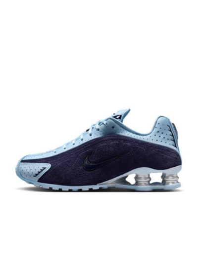 W nike shox r4