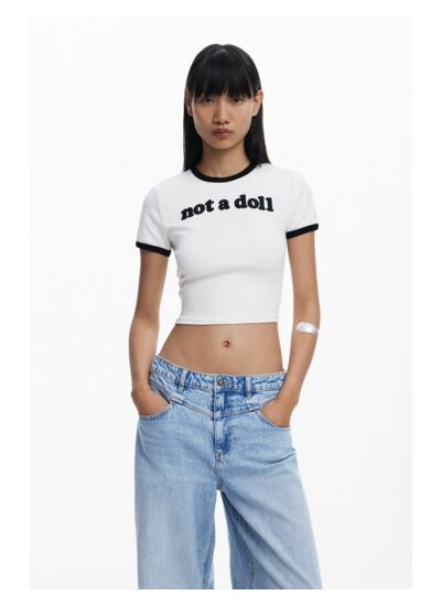 T-shirt "Not a Doll"