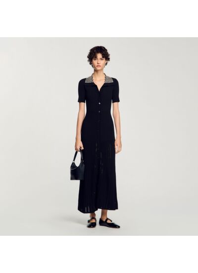 Robe longue en maille à studs