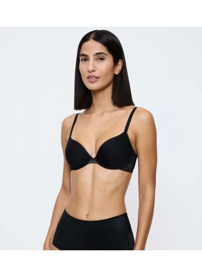 Soutien gorge avec armatures et coques