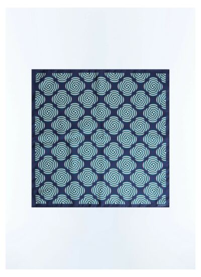 Pochette en twill de soie à motif