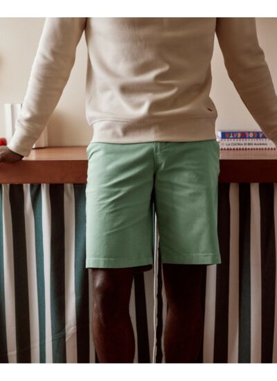 Short chino vert clair
