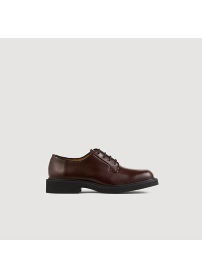 Derbies en cuir glacé