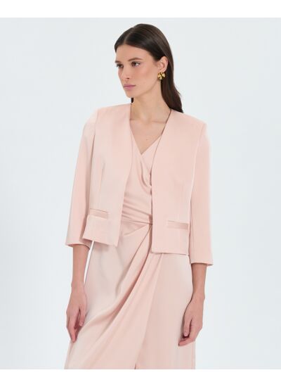 Veste courte satinée nude