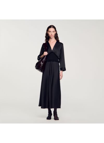 Robe longue satinée