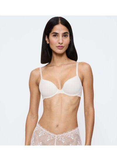 Soutien gorge avec armatures et coques