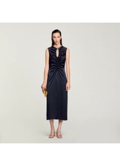 Robe longue en satin